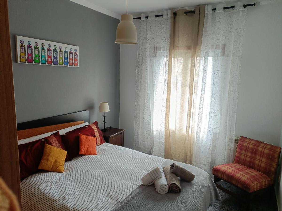 Buen Camino Apartment ซานติอาโก เด กอมโปสเตลา ภายนอก รูปภาพ