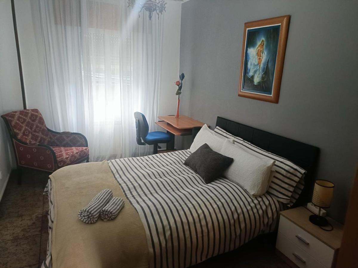 Buen Camino Apartment ซานติอาโก เด กอมโปสเตลา ภายนอก รูปภาพ